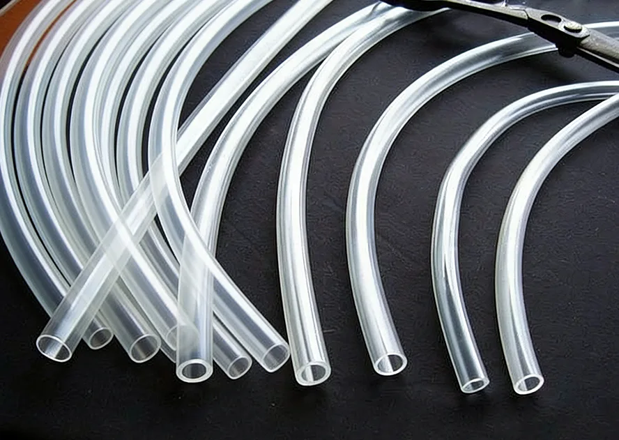 Mitä yleisiä muovausprosesseja käytetään silikonituotteissa?